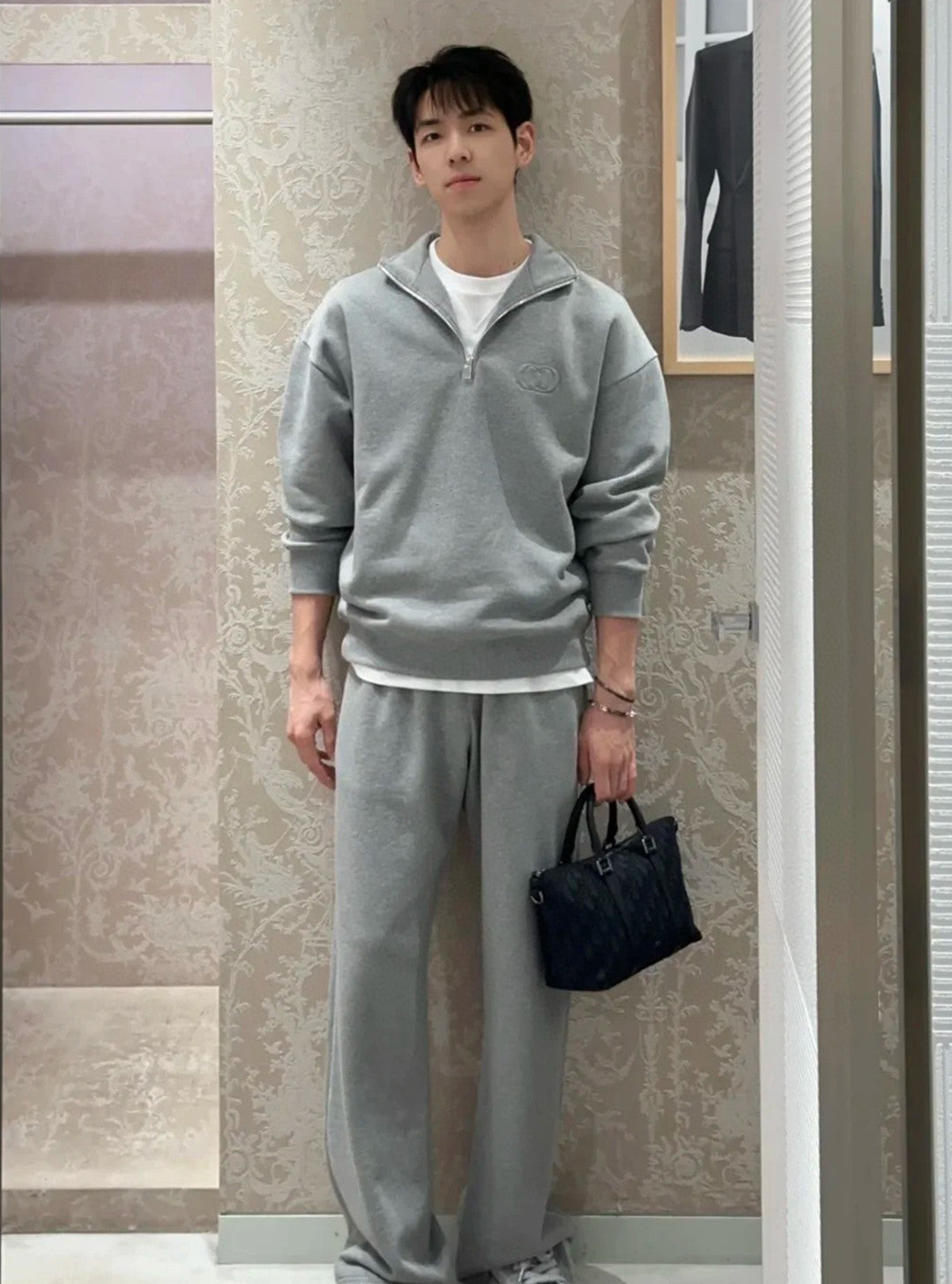 체인2호 / 디올 남성 자수 그레이 팬츠