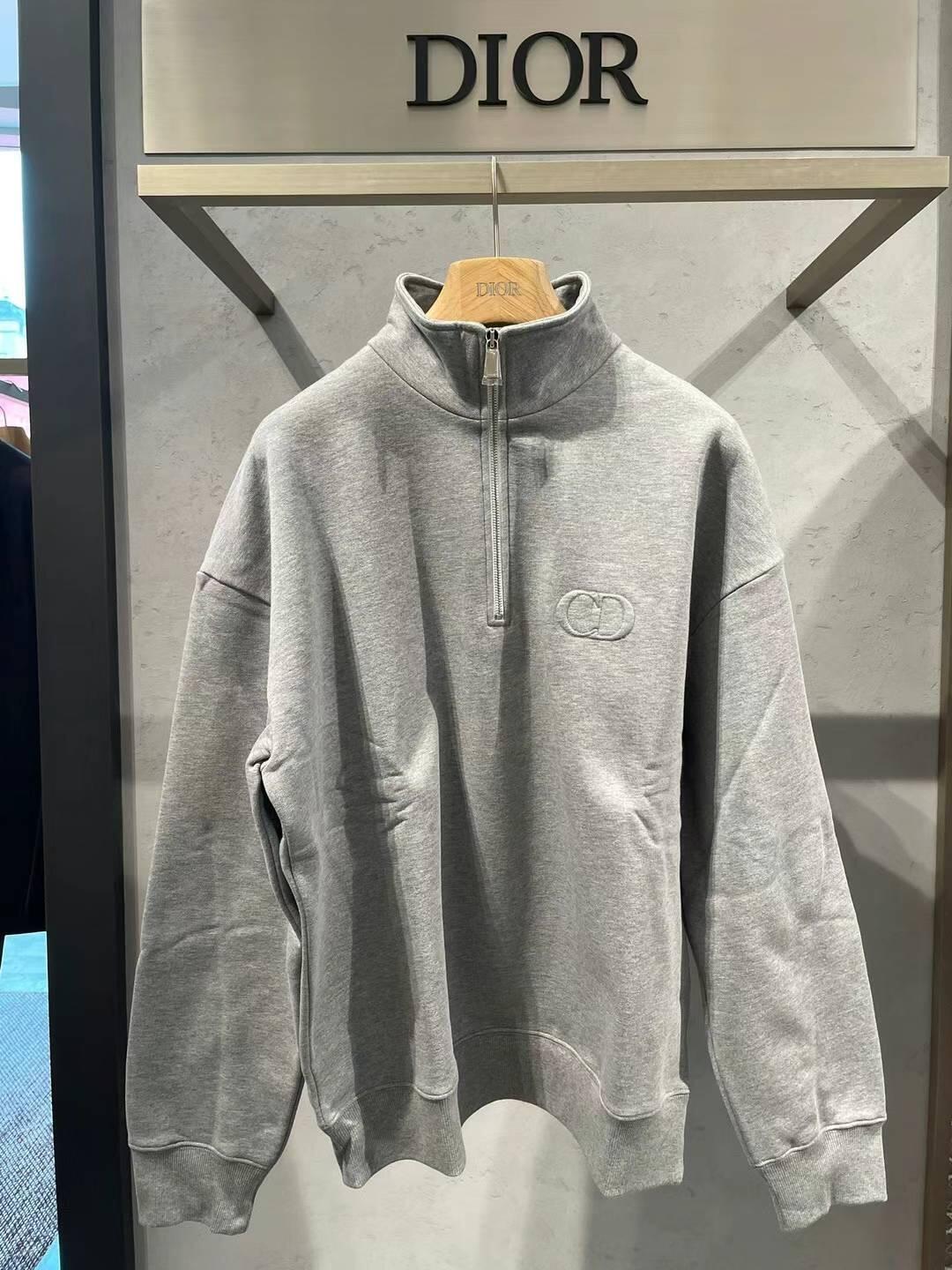 체인2호 / 디올 남성 그레이 맨투맨