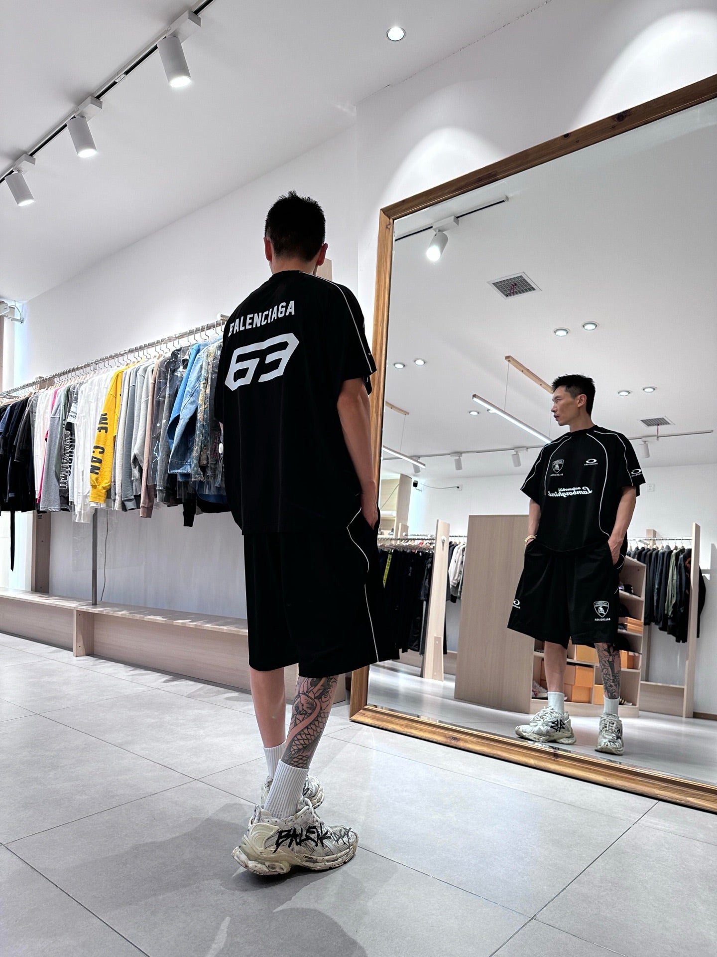 BVG / 발렌시아가 남성 반팔 티셔츠