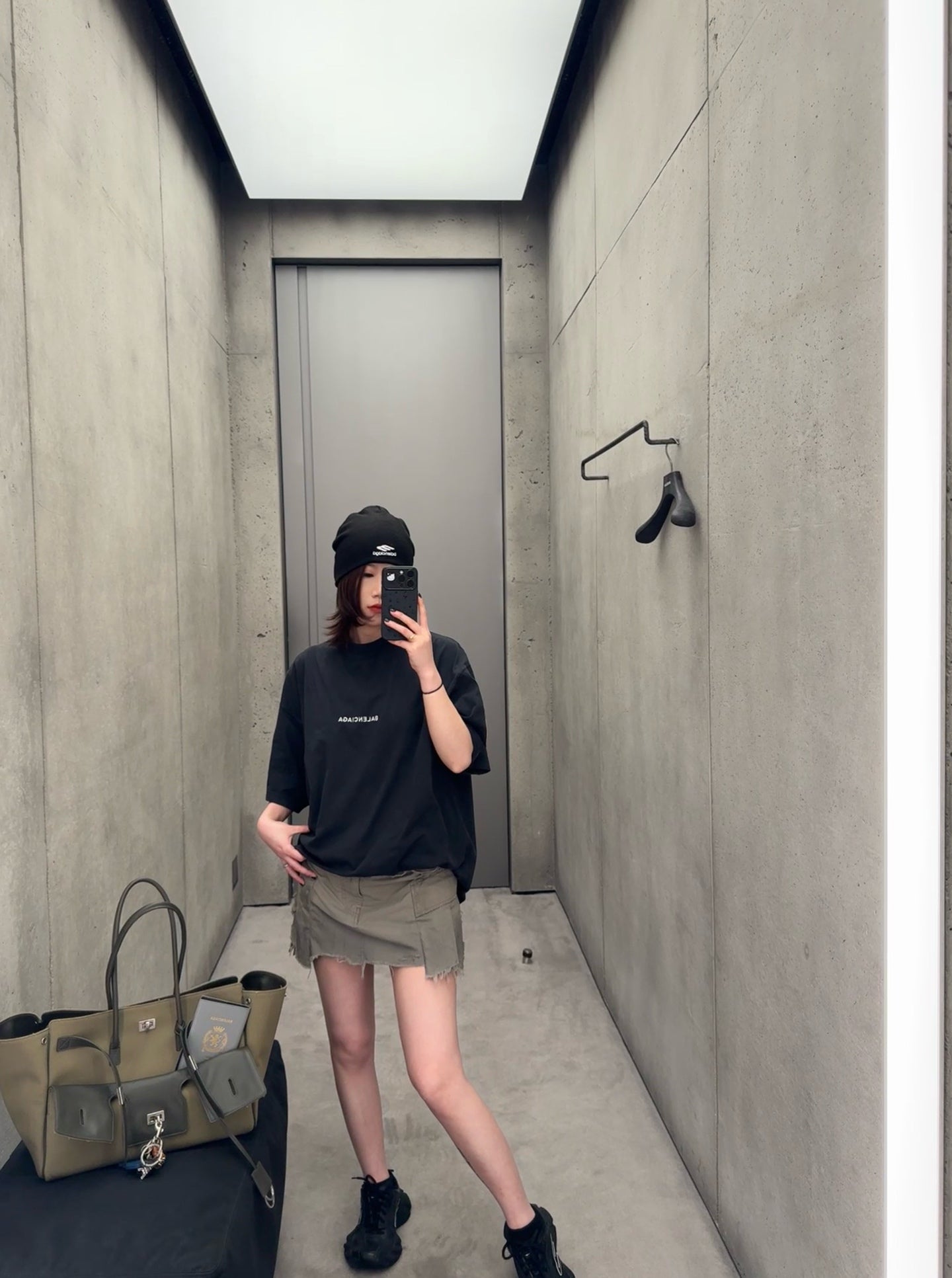 GTR / 발렌시아가 남성 배지 반팔 티셔츠