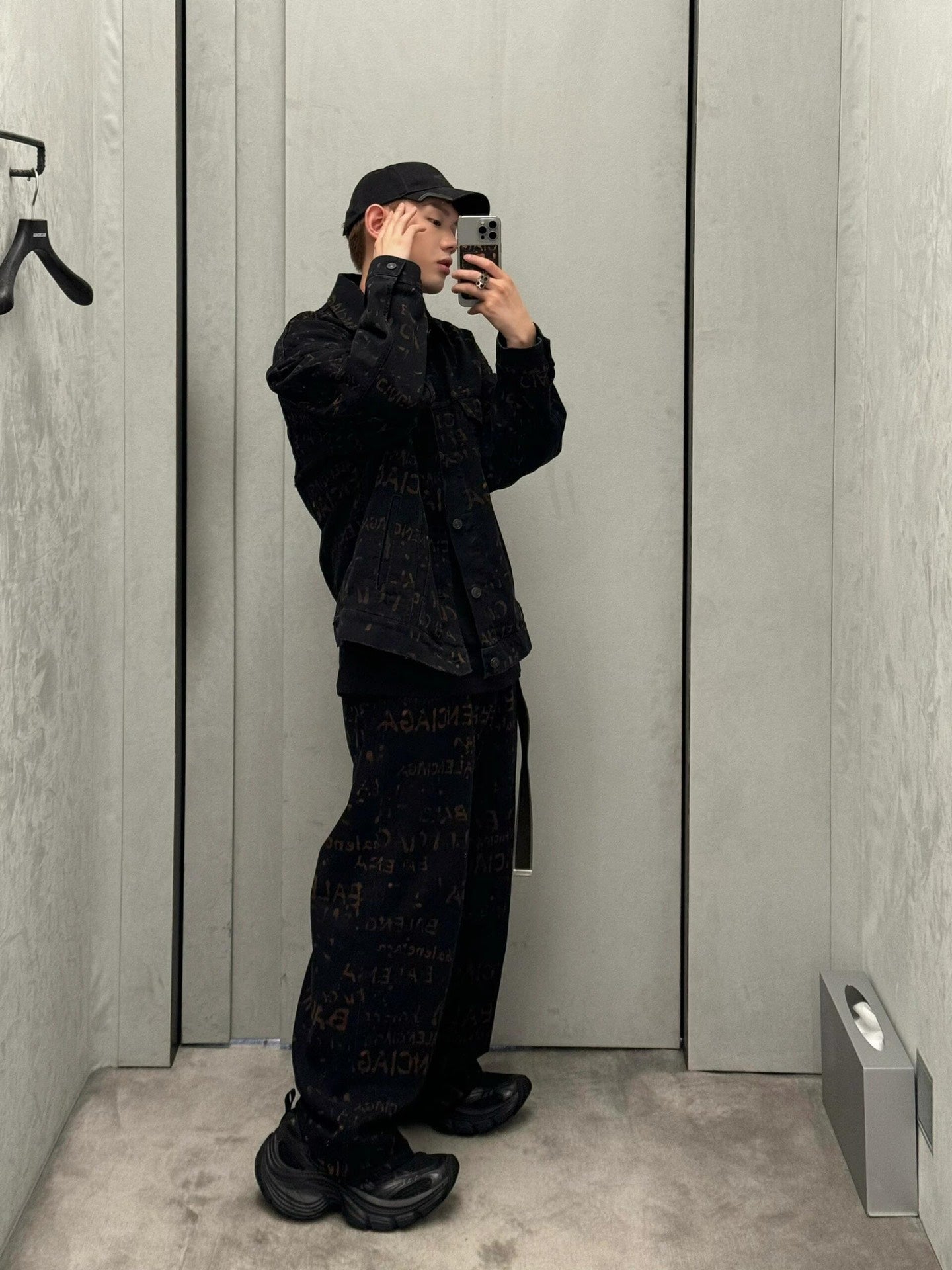 GTR / 발렌시아가 남성 청바지
