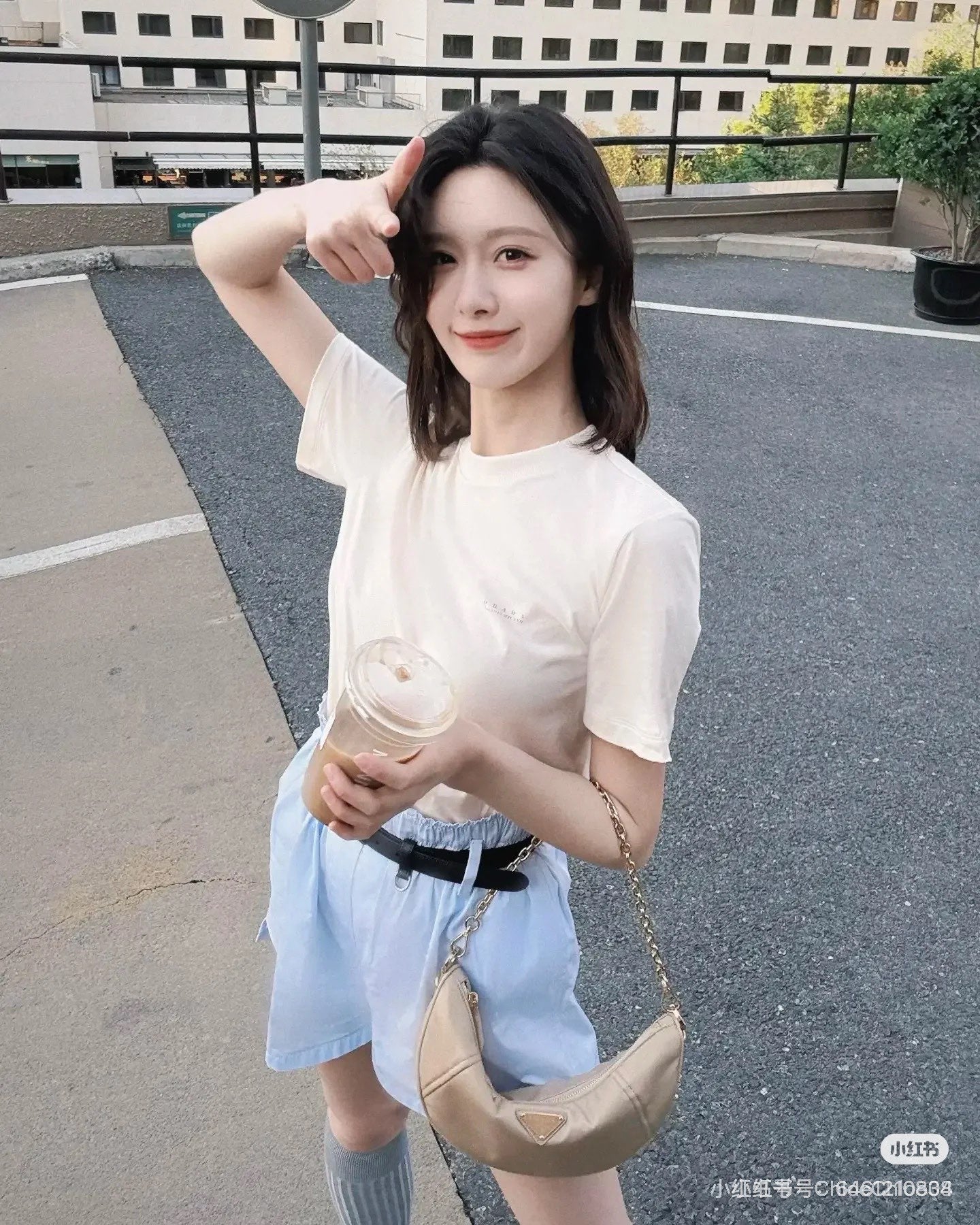 GTR / 프라다 여성 가슴 희미한 알파벳 반팔 티셔츠