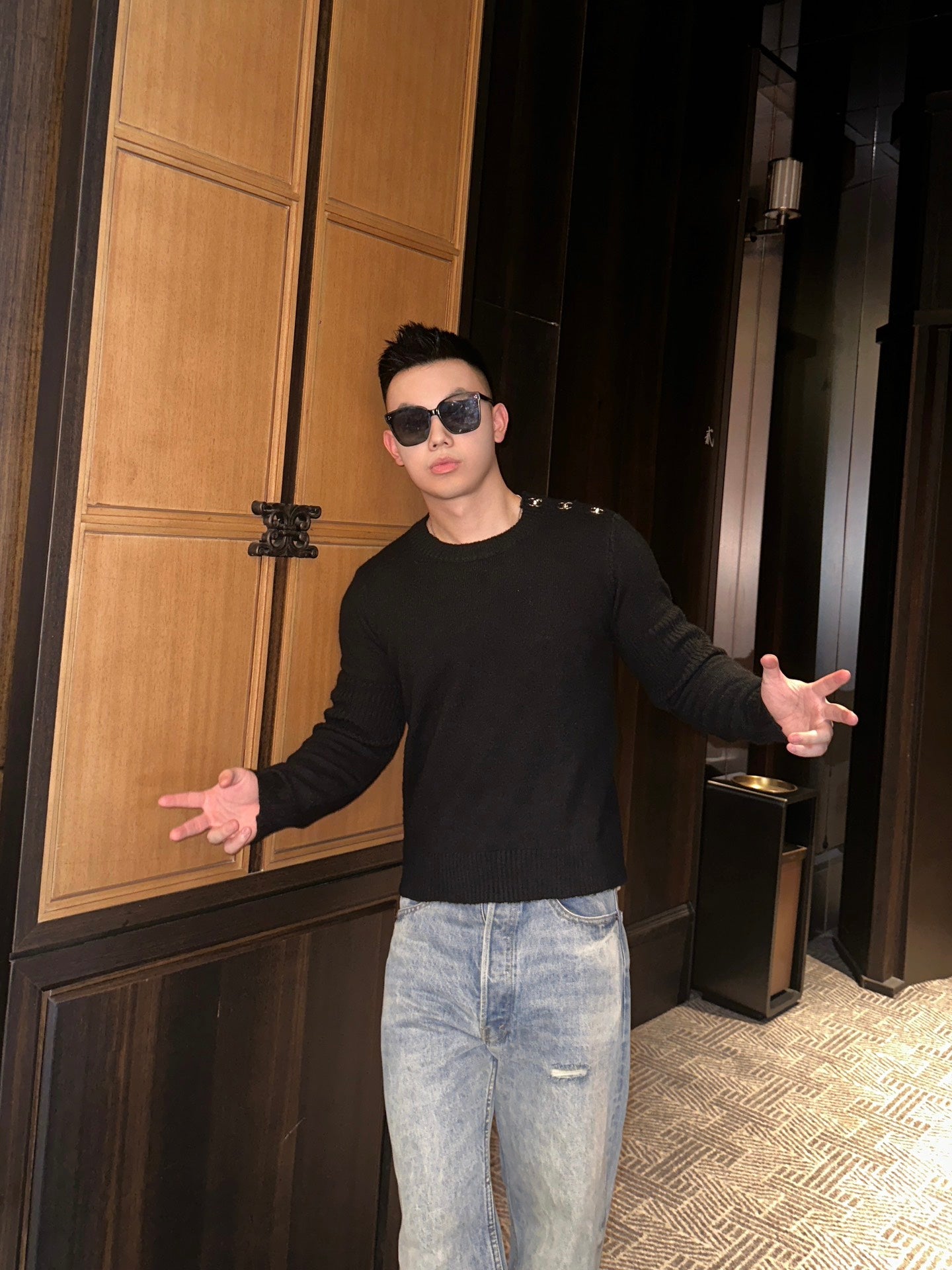 GTR / 샤넬 남성 여성 긴팔 스웨터 니트