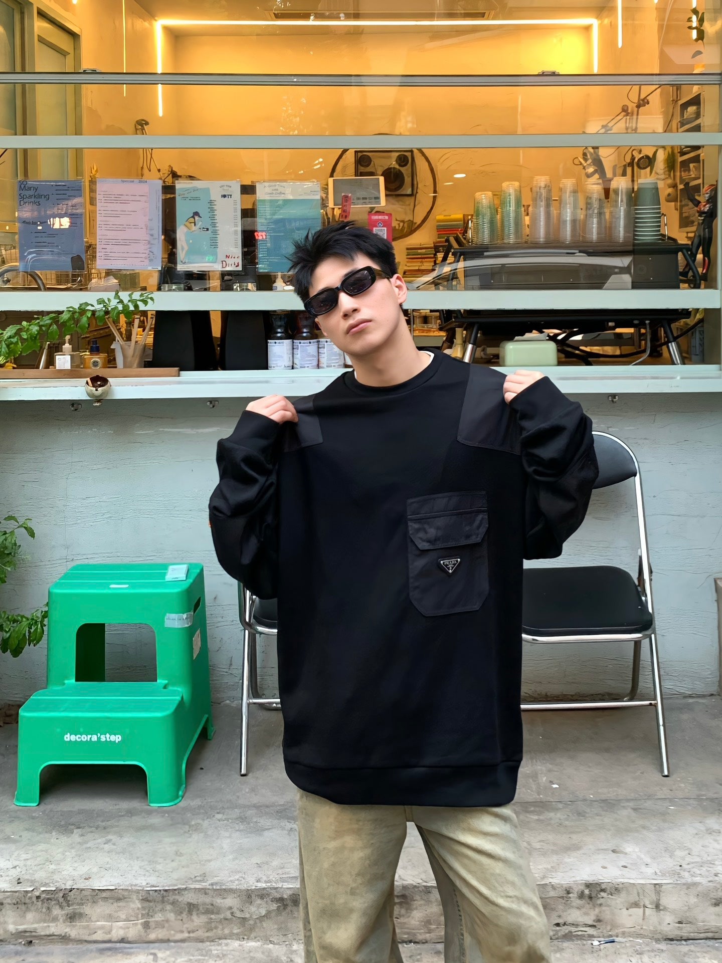 GTR / 프라다 남성 여성 맨투맨