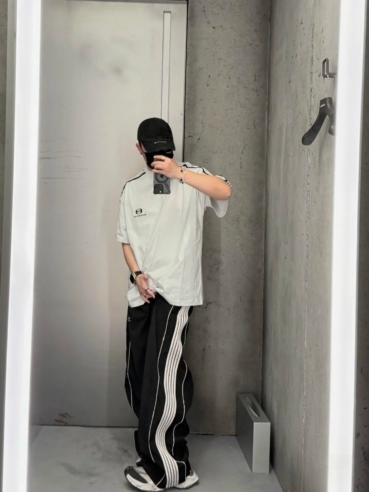 GTR / 발렌시아가 남성 블랭크 링 5줄 팬츠 바지