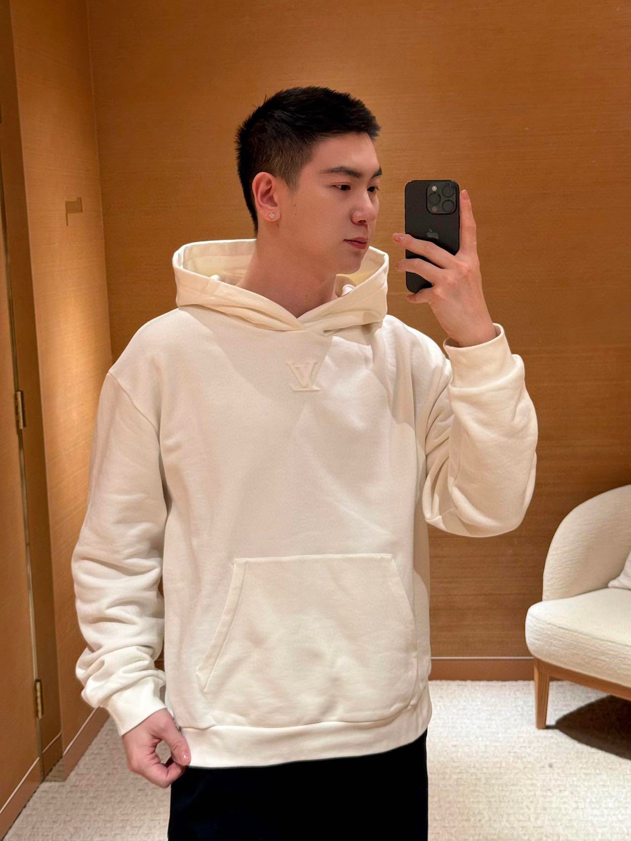체인2호 / 루이비통 남성 후드티
