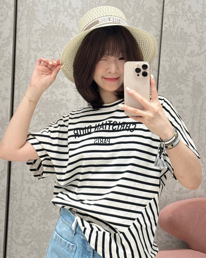 체인2호 / 디올 여성 불규칙 스트라이프 반팔 티셔츠