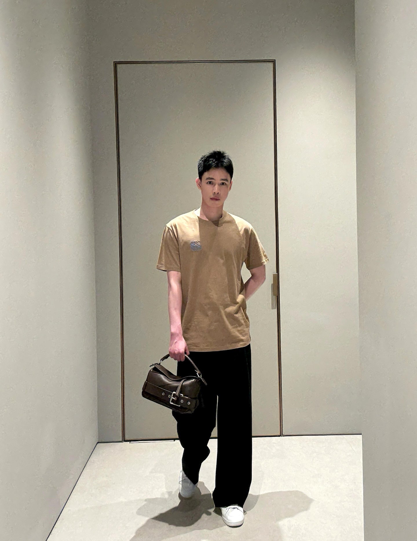 R공장 / 로에베 남성 반팔 티셔츠