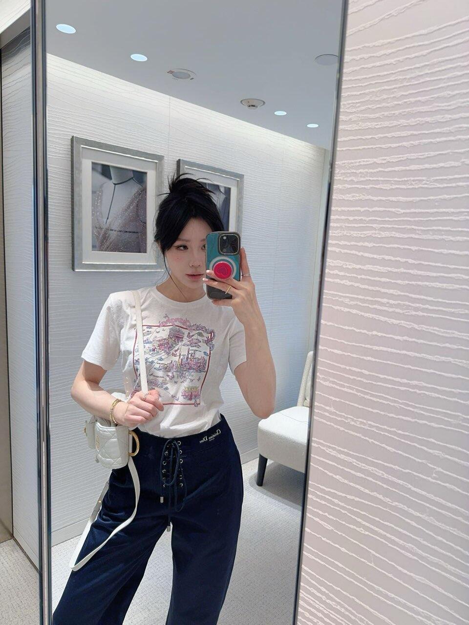 R공장 / 디올 여성 패턴 반팔 티셔츠