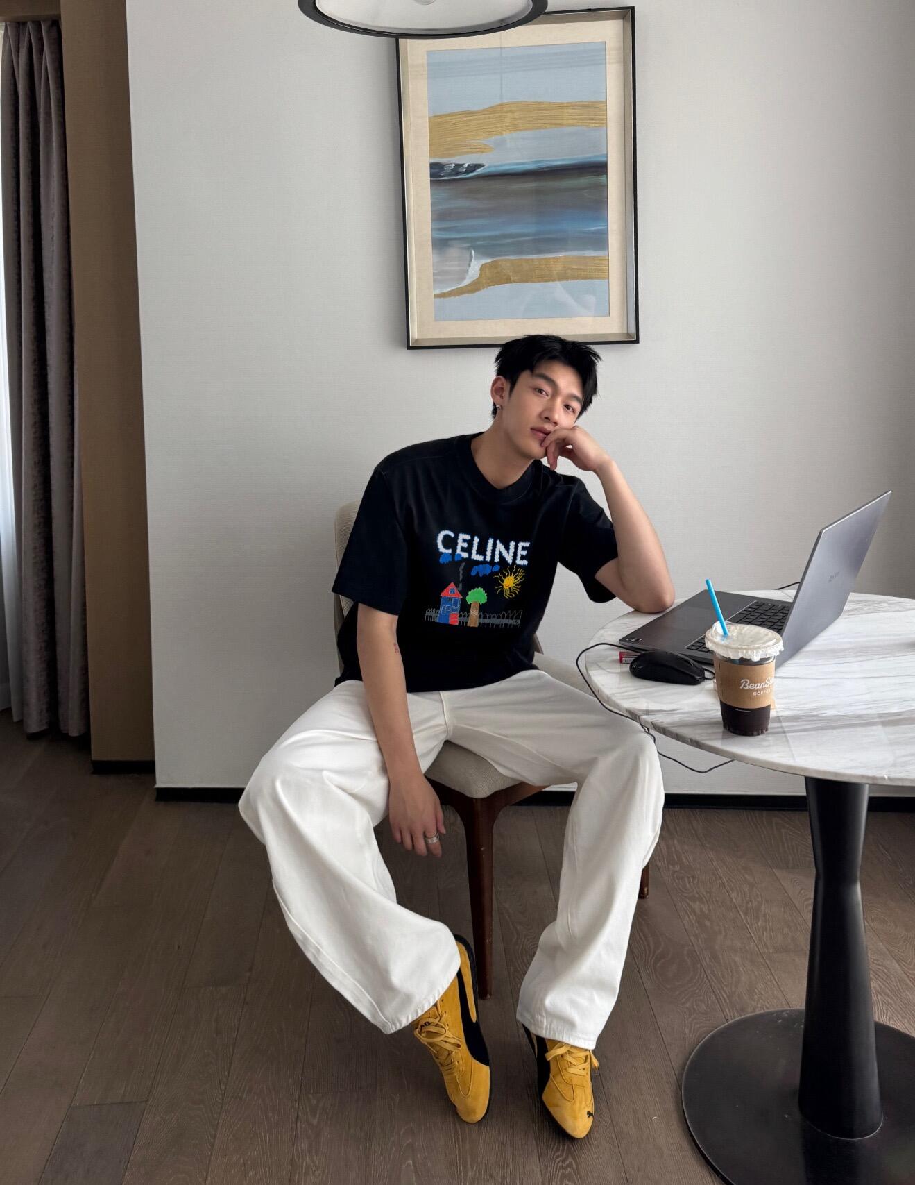 R공장 / 셀린느 남성 루즈핏 반팔 티셔츠