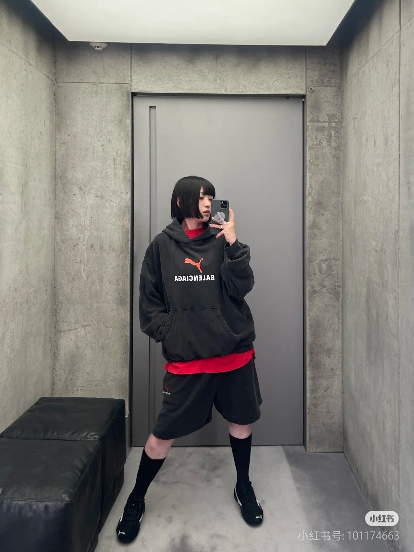 GTR / 발렌시아가  남성 워싱 후드티