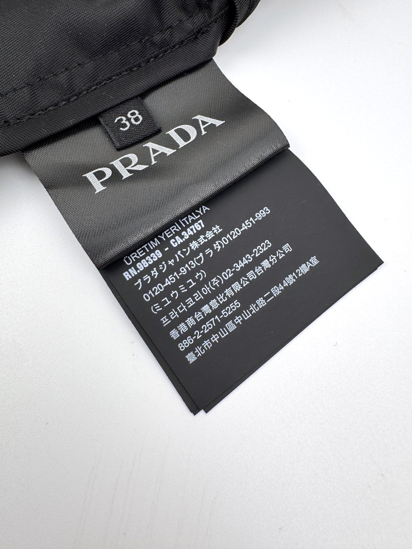 GTR / 프라다 남성 삼각 로고 집업 점퍼