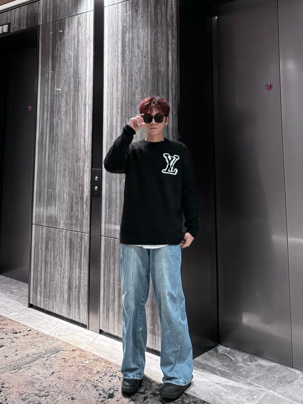 GTR / 루이비통 남성 컬러 박음표 니트