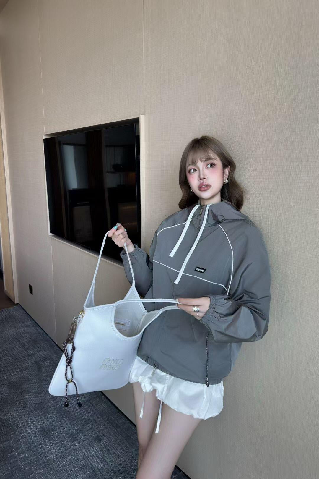GTR / 미우미우 남성 여성 후드 자켓