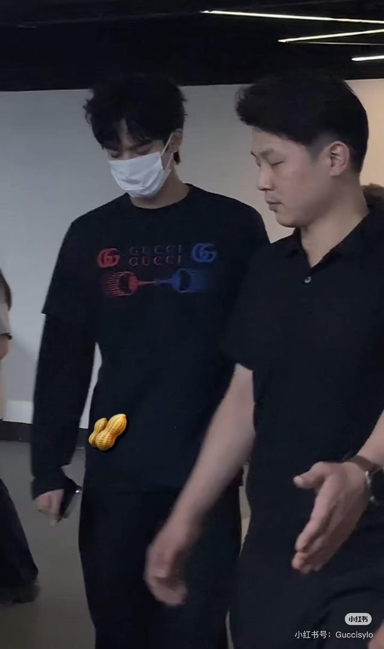 체인2호 / 디올 남성 프린트 라운드넥 반팔 티셔츠