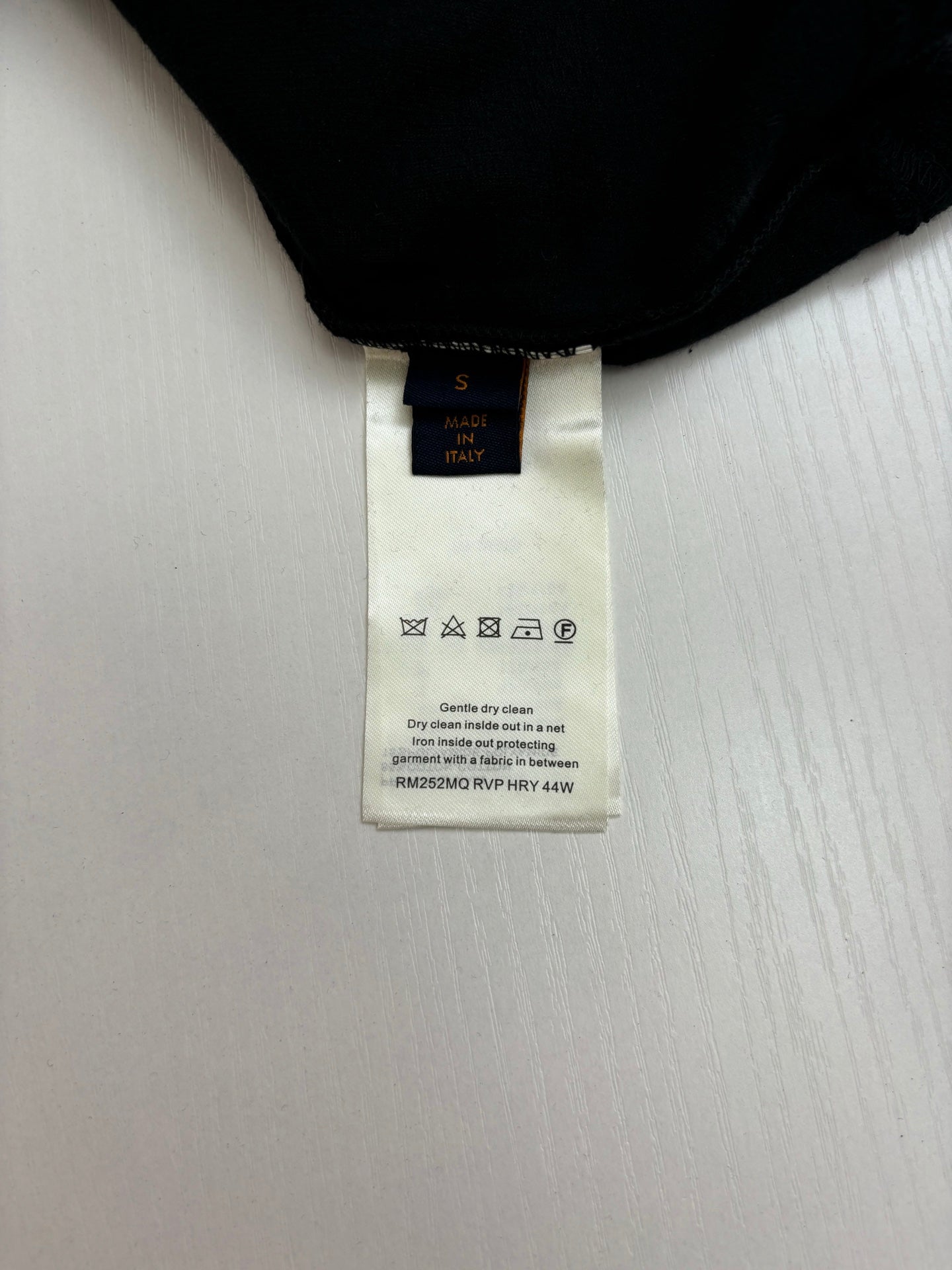 체인2호 / 루이비통 남성 여성 체크 라운드 반팔 티셔츠