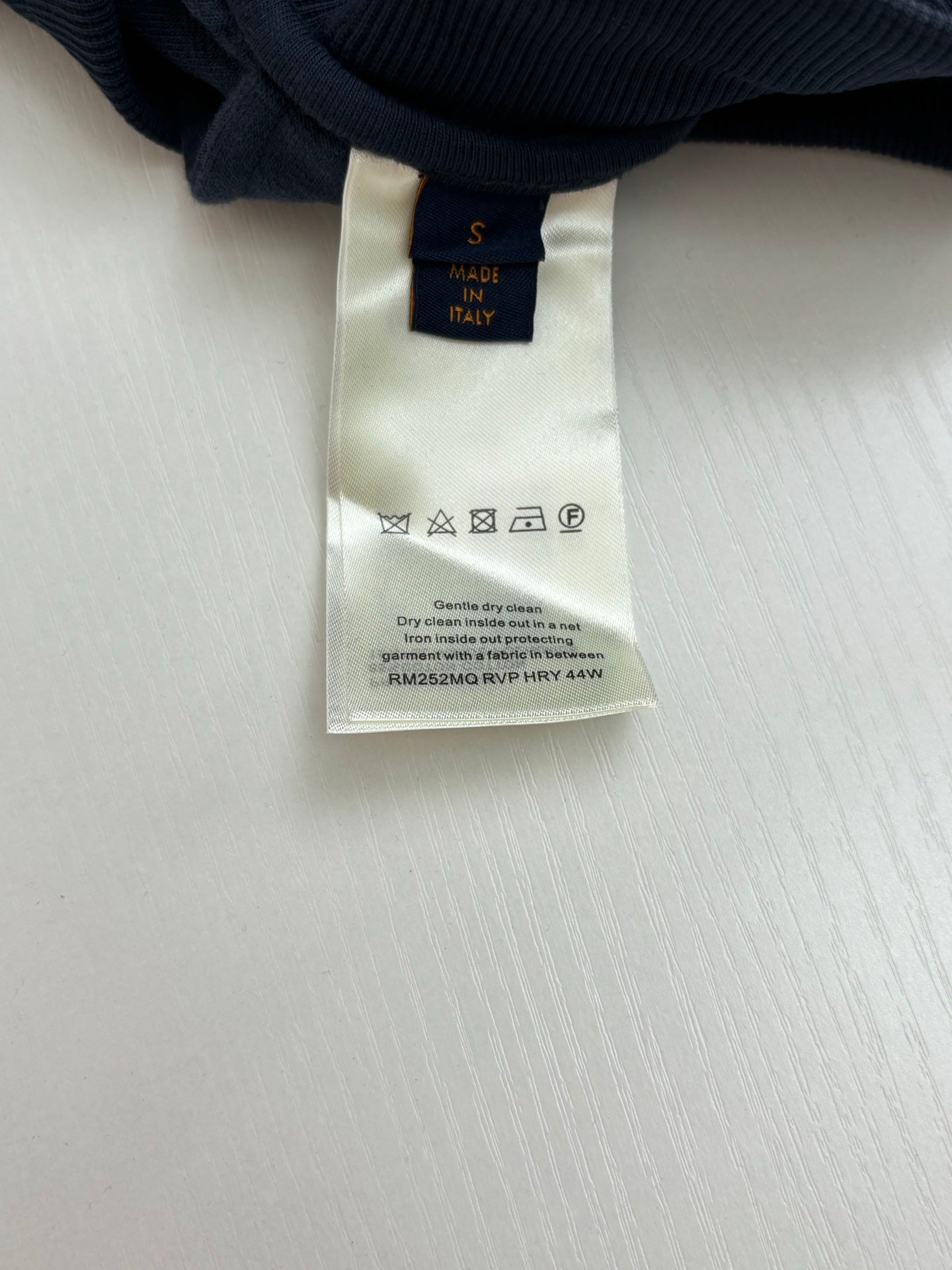 체인2호 / 루이비통 남성 네이비 반바지