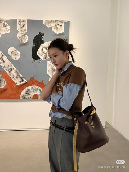 양 공장 / 프라다 버킷백