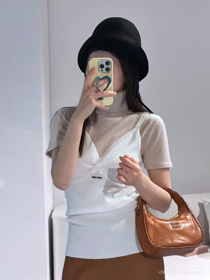 양 공장 / 미우미우 초승달 가방