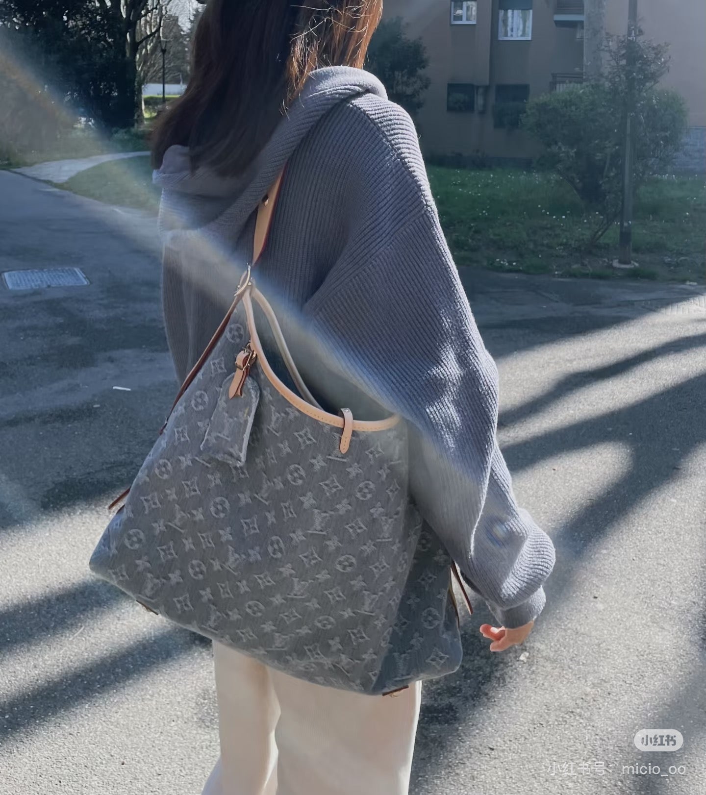 양 공장 / 루이비통 그레이 워싱 데님 백
