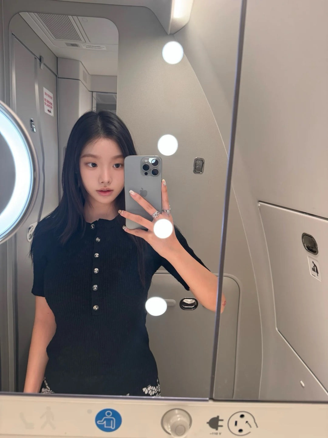 티모 공장 / 샤넬 여성 니트 반팔