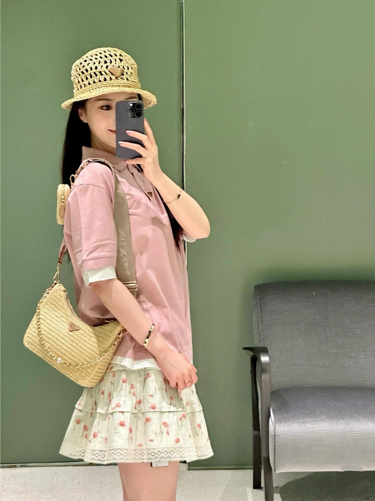 티모 공장 / 프라다 여성 폴로넥 반팔 셔츠