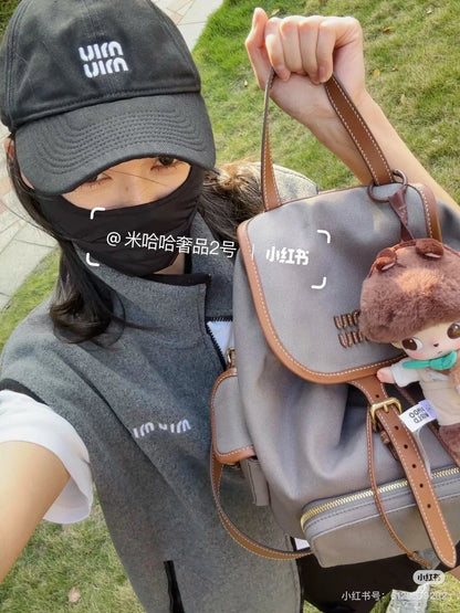 양 공장 / 미우미우 캔버스 가방