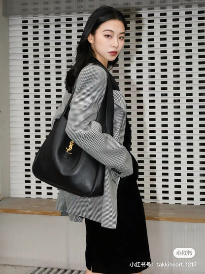 양 공장 / 생로랑 토드 백