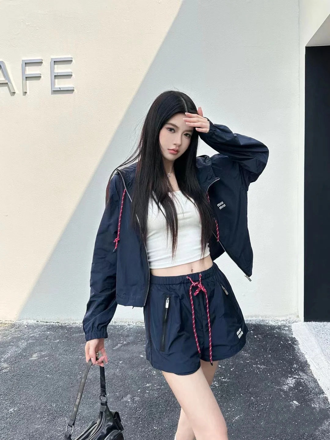 티모 공장 / 미우미우 여성 반바지