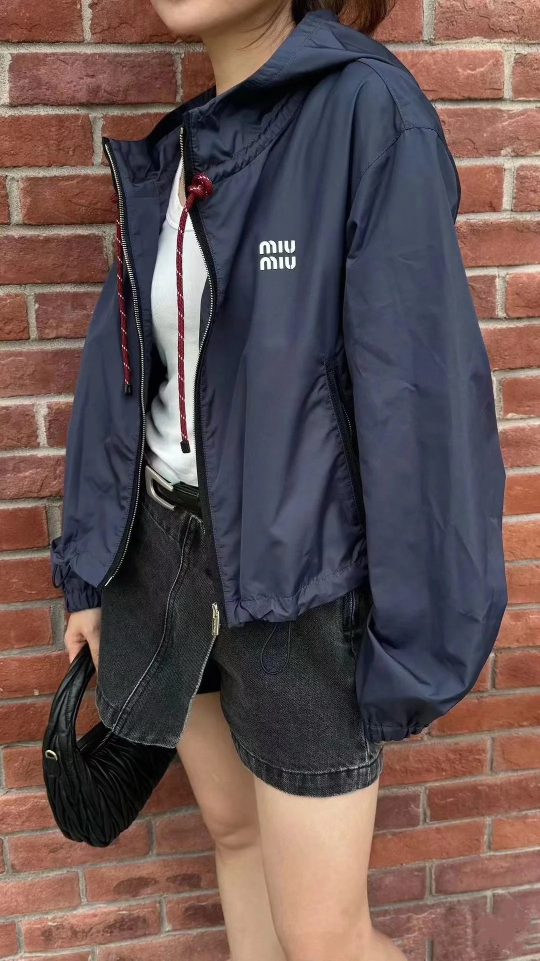 티모 공장 / 미우미우 여성 반바지