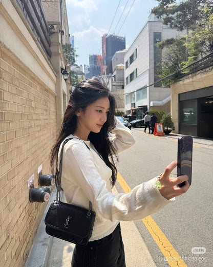 양 공장 / 생로랑 체인 백