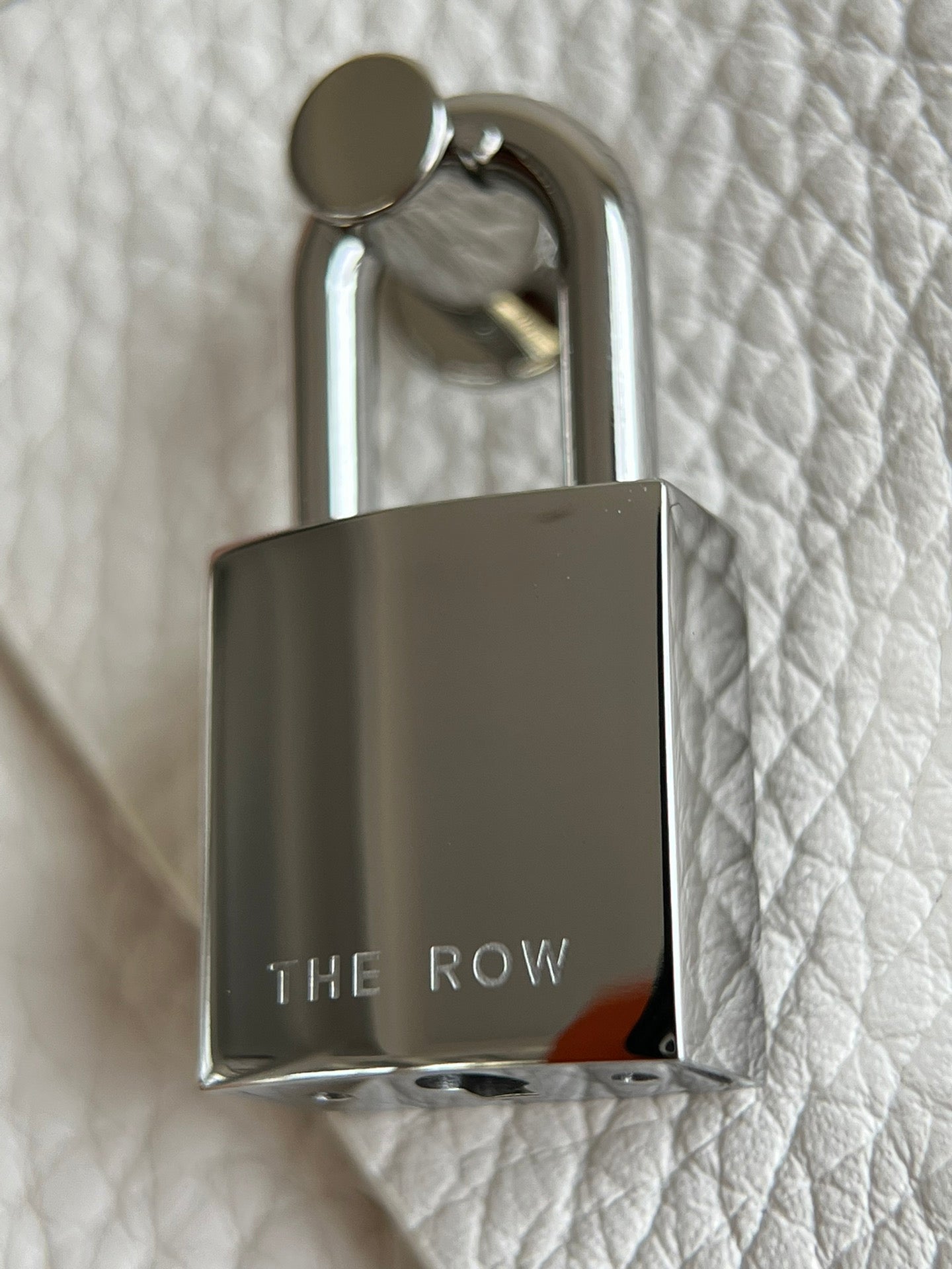 양 공장 / The Row 볼링백