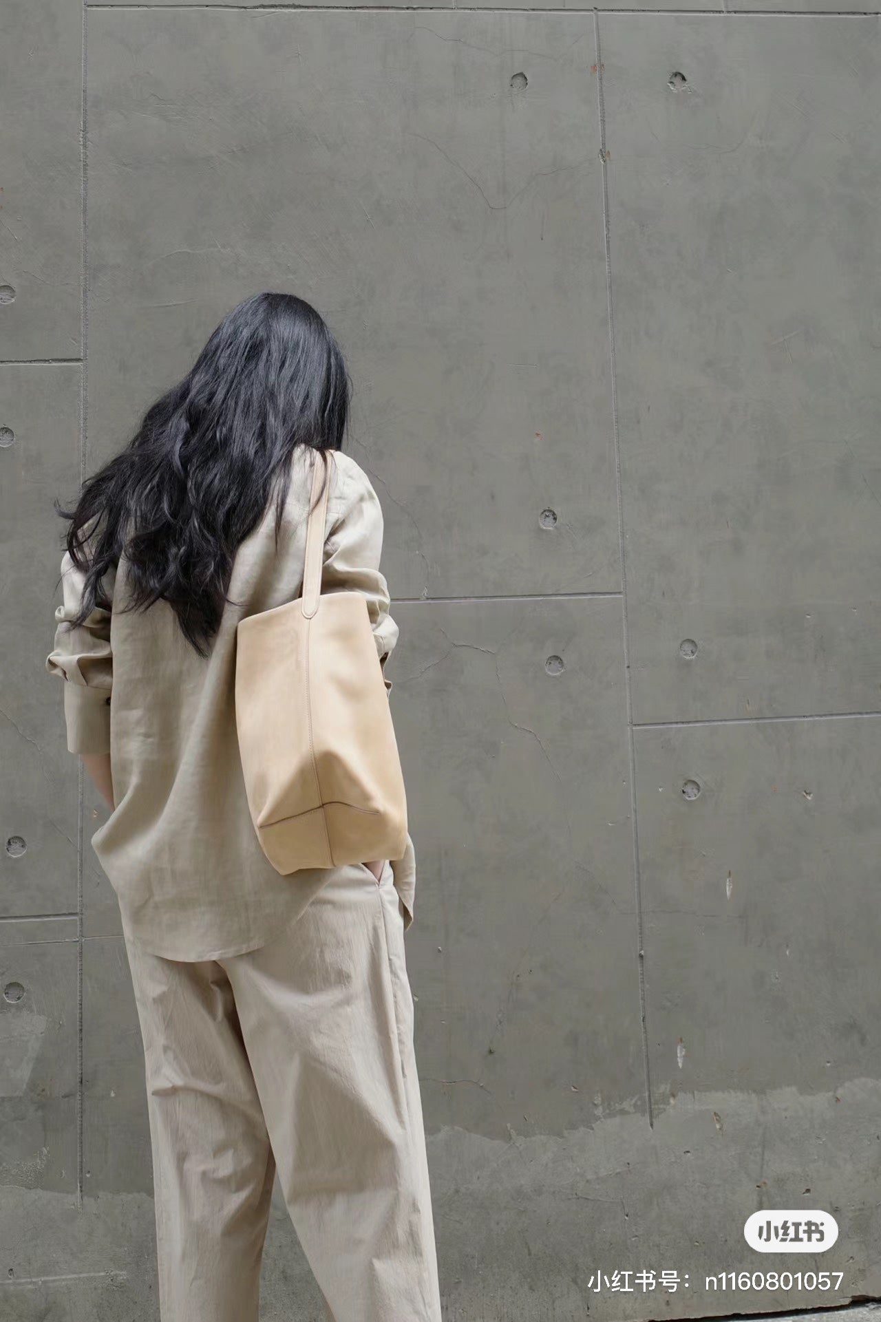 양 공장 / The Row 버킷백