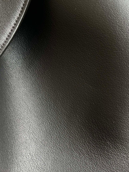 양 공장 / 발렌시아가 핸드백
