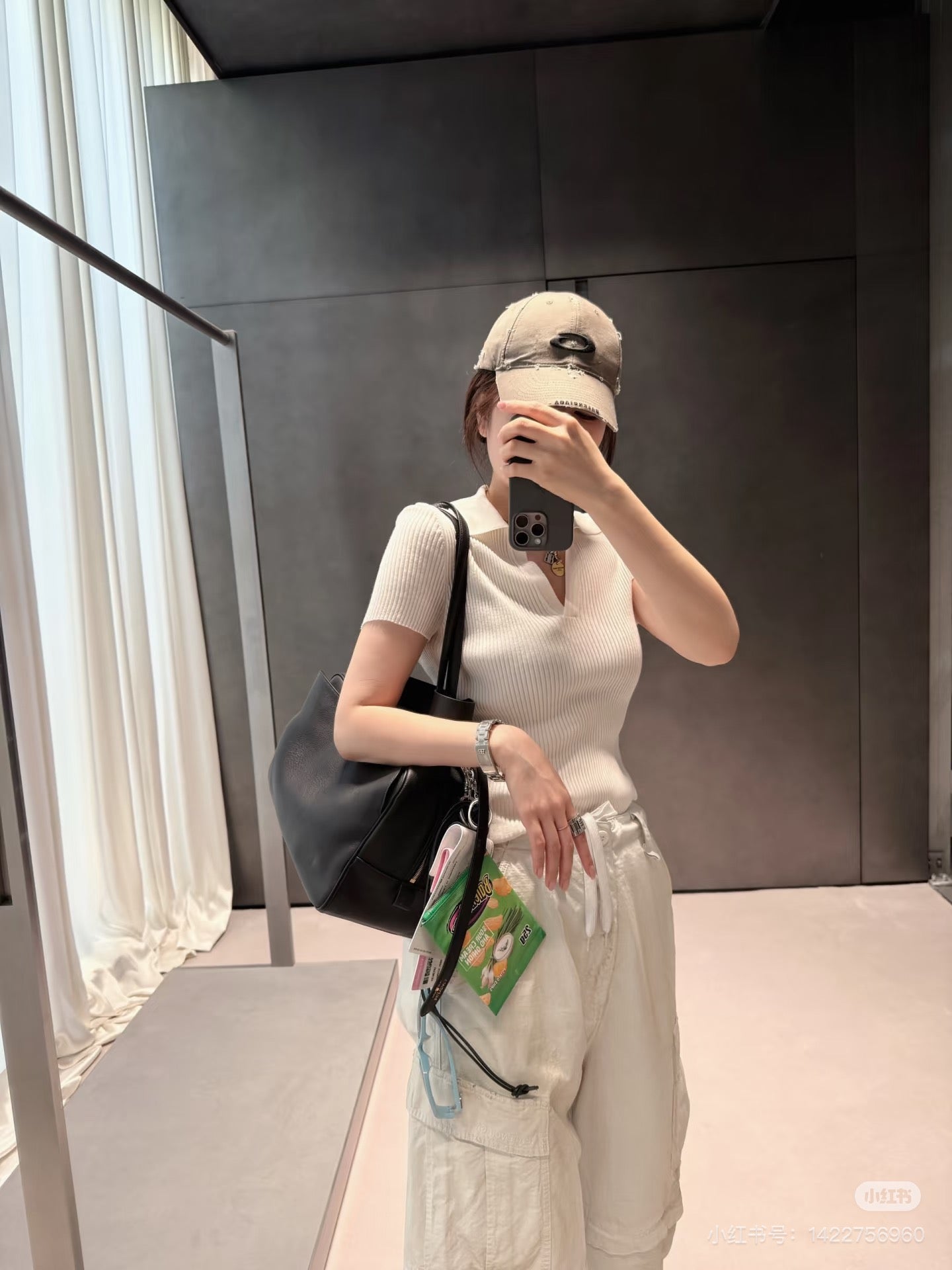 양 공장 / 발렌시아가 볼링백