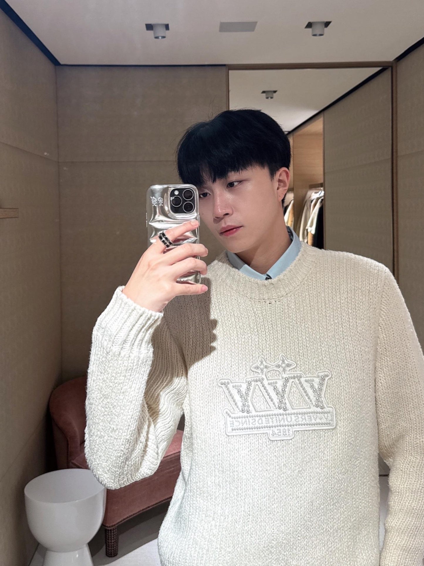 GTR / 루이비통 남성 자수 니트