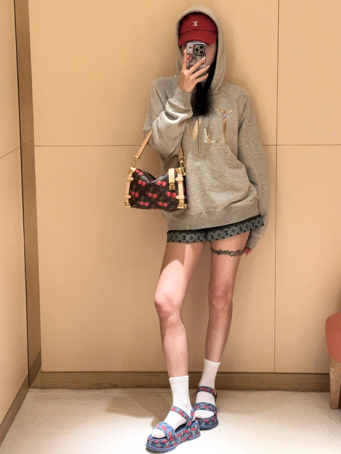 GTR / 루이비통 남성 여성 레터링 맨투맨