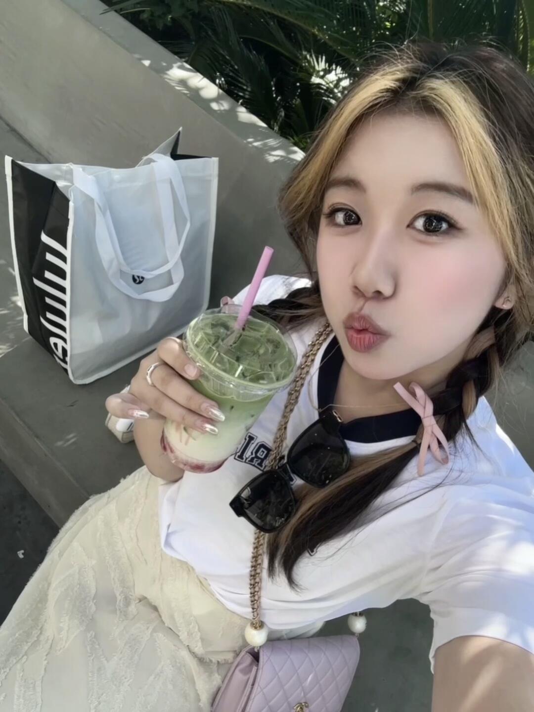 R공장 / 아마니 남성 여성 면 반팔