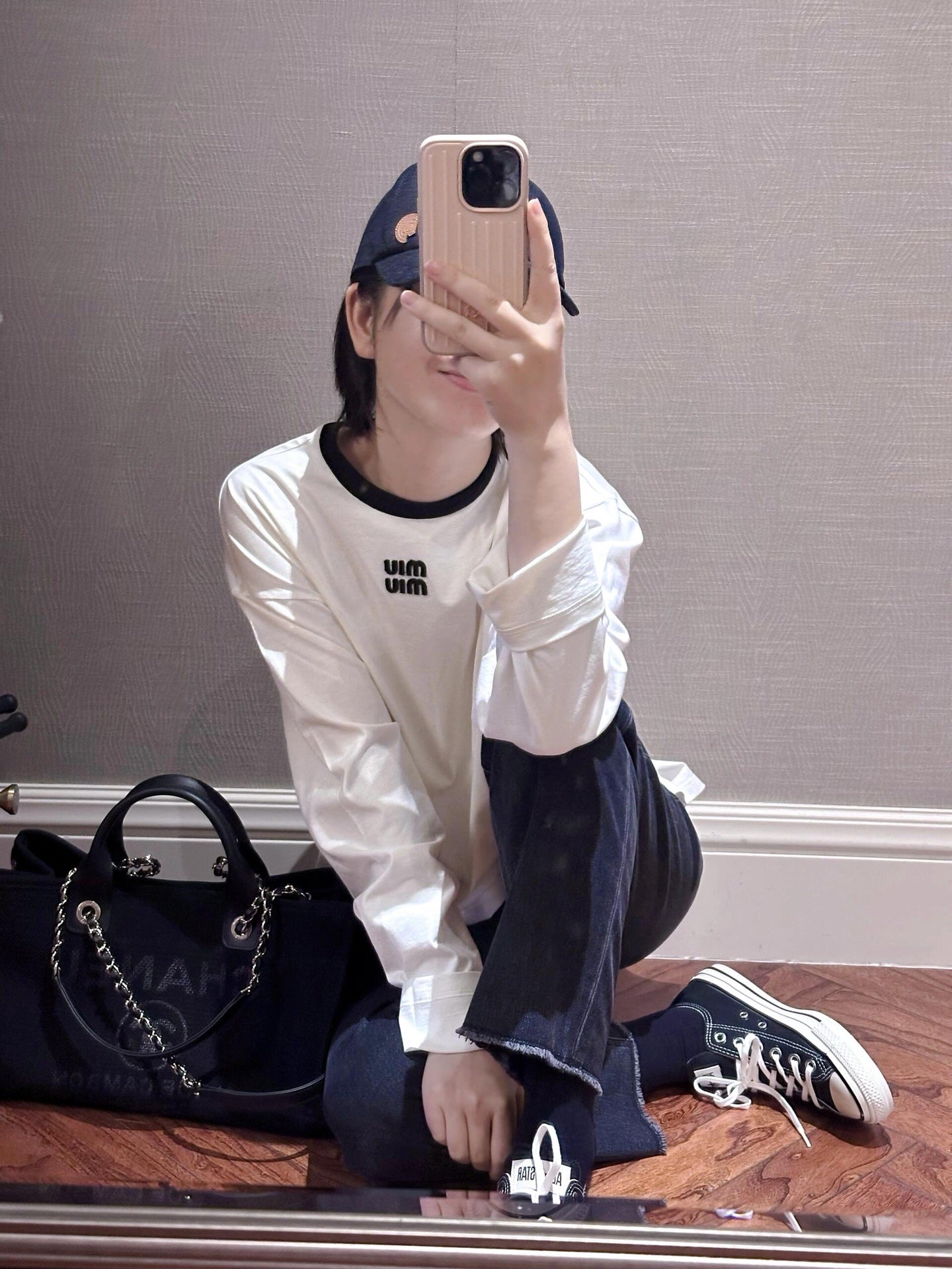R공장 / 미우미우 남성 여성 자수 긴팔