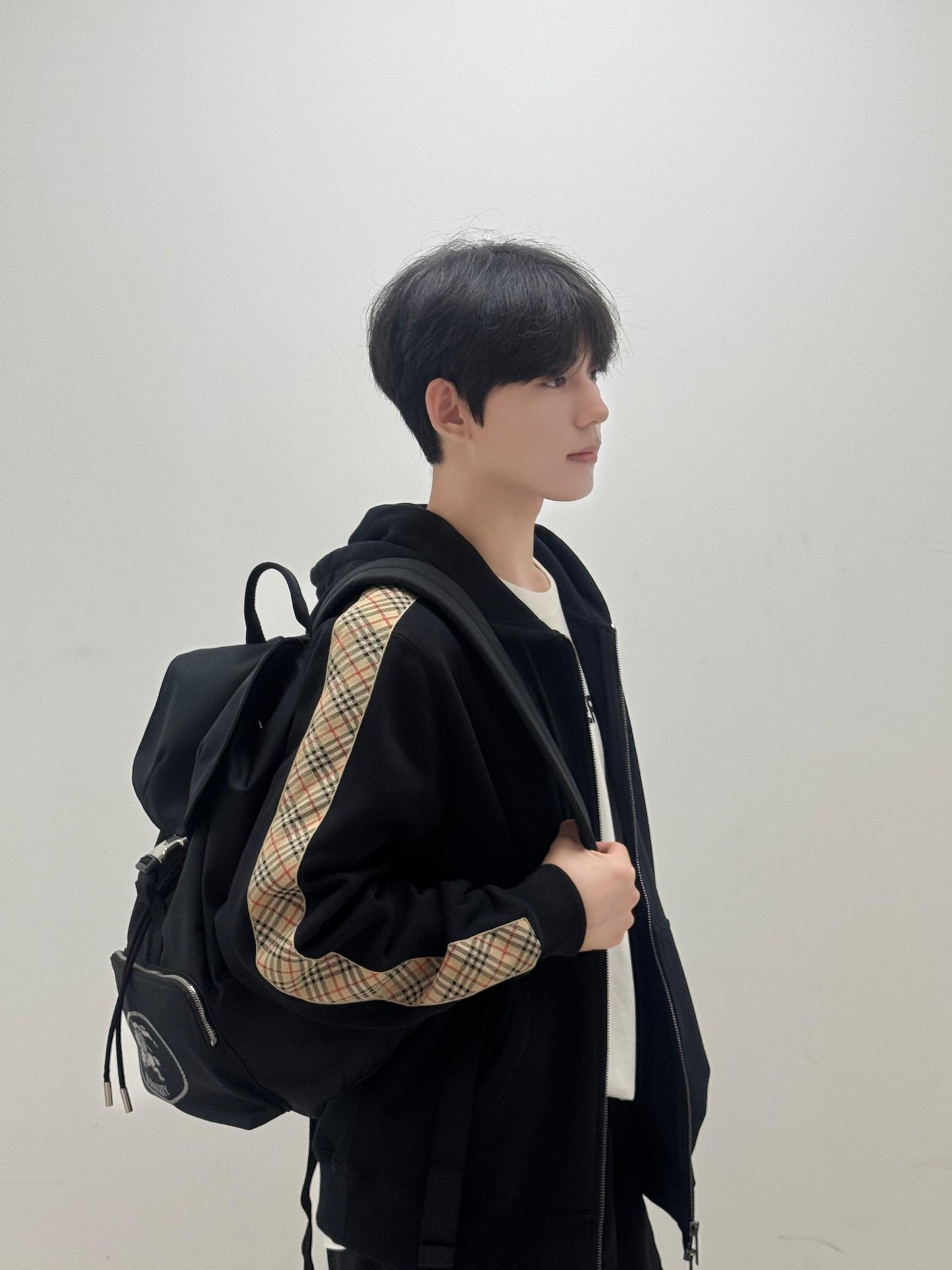R공장 / 버버리 남성 체크 재킷