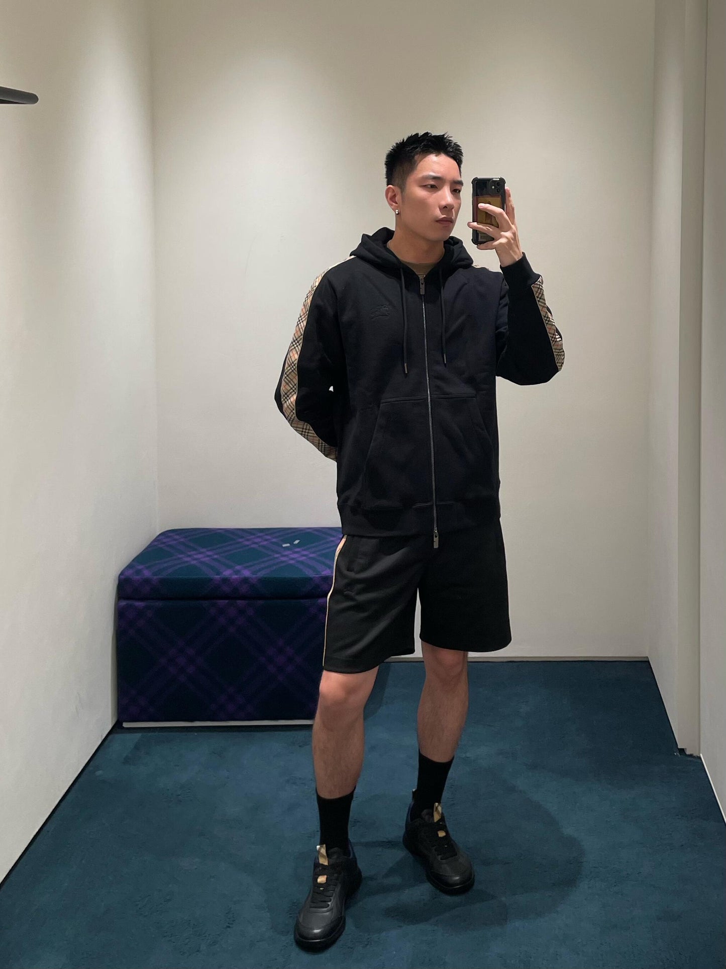 R공장 / 버버리 남성 체크 재킷