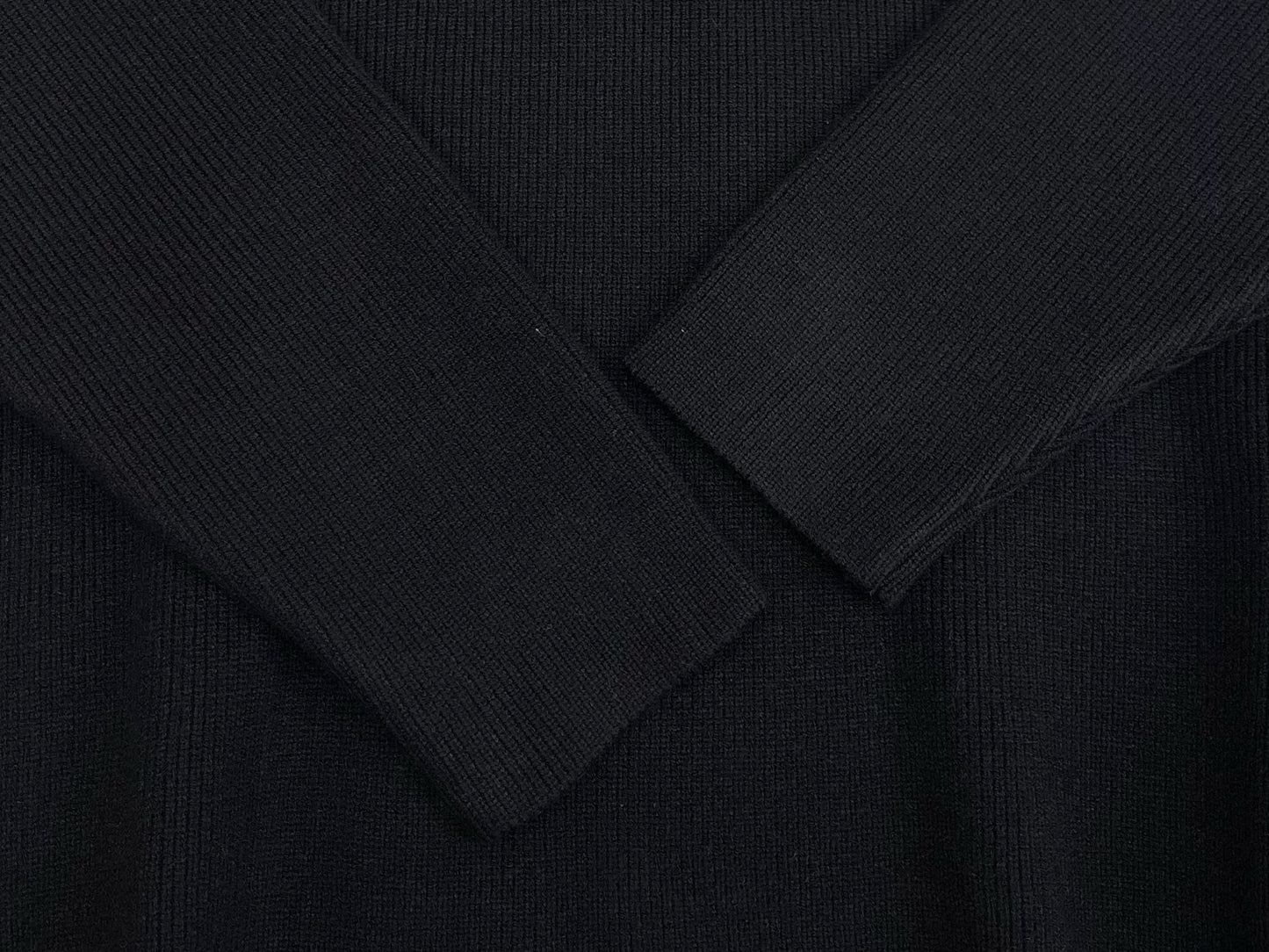 R공장 / 아마니 남성 폴로 니트