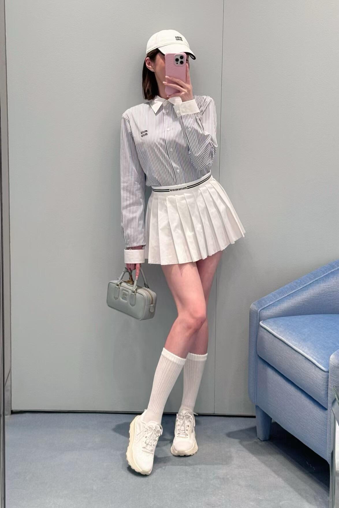 R공장 / 미우미우 여성 스트라이프 셔츠