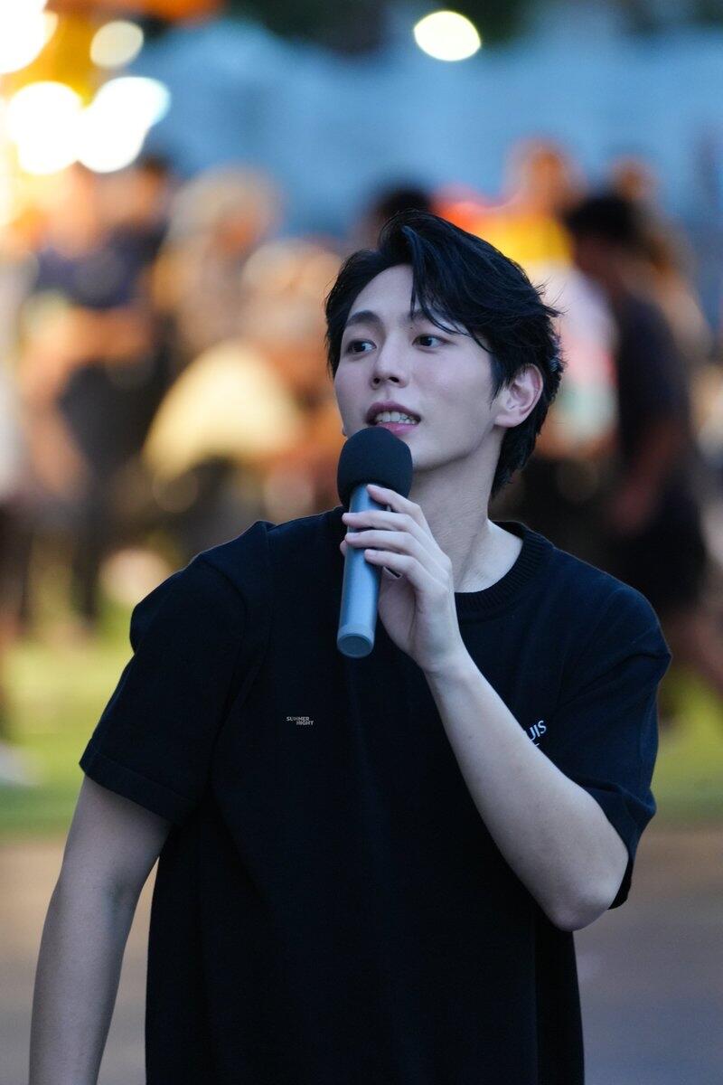 R공장 / 루이비통 남성 여성 로고 반팔