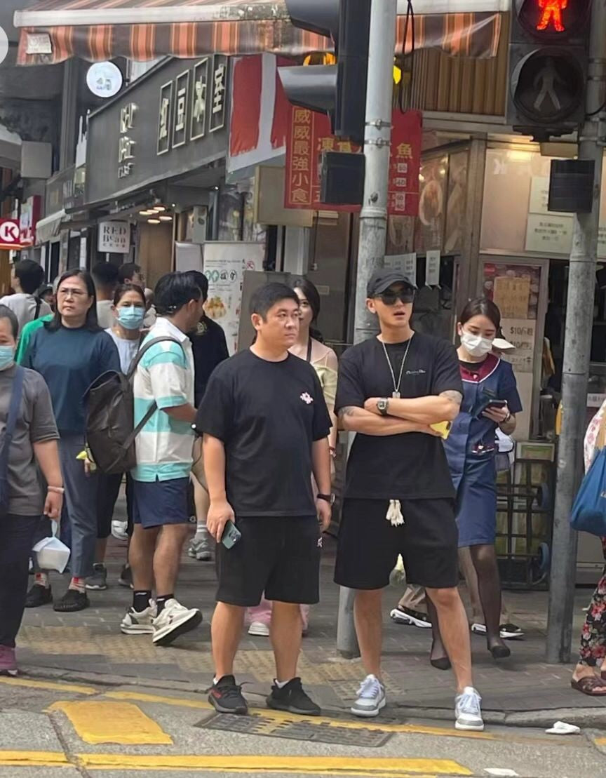 R공장 / 디올 남성 여성 캐주얼 반팔