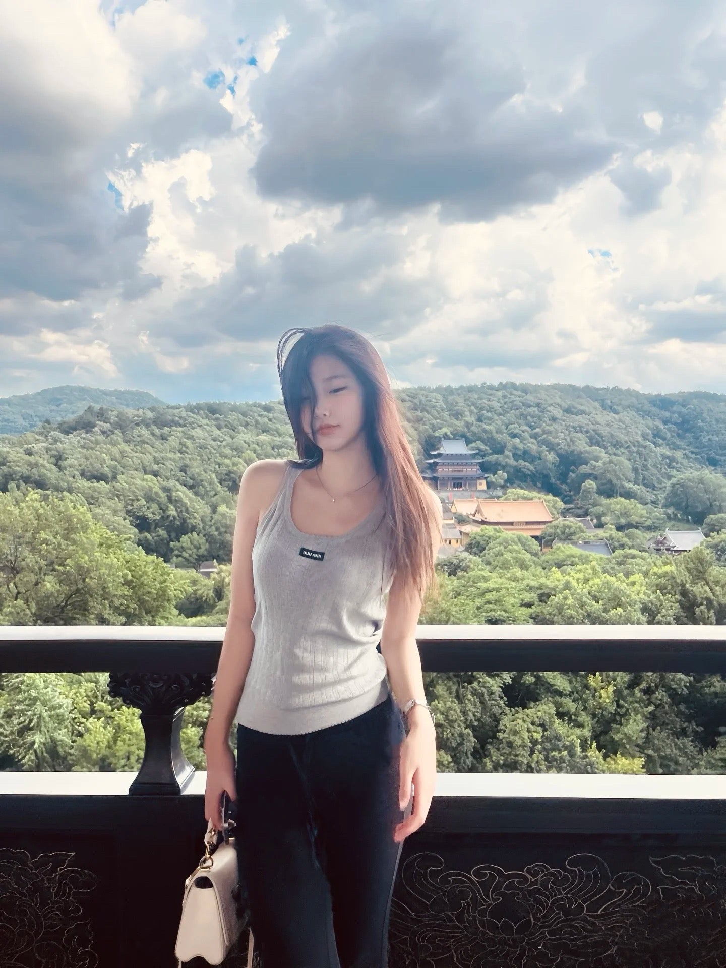 티모 공장 / 미우미우 여성 여름 조끼