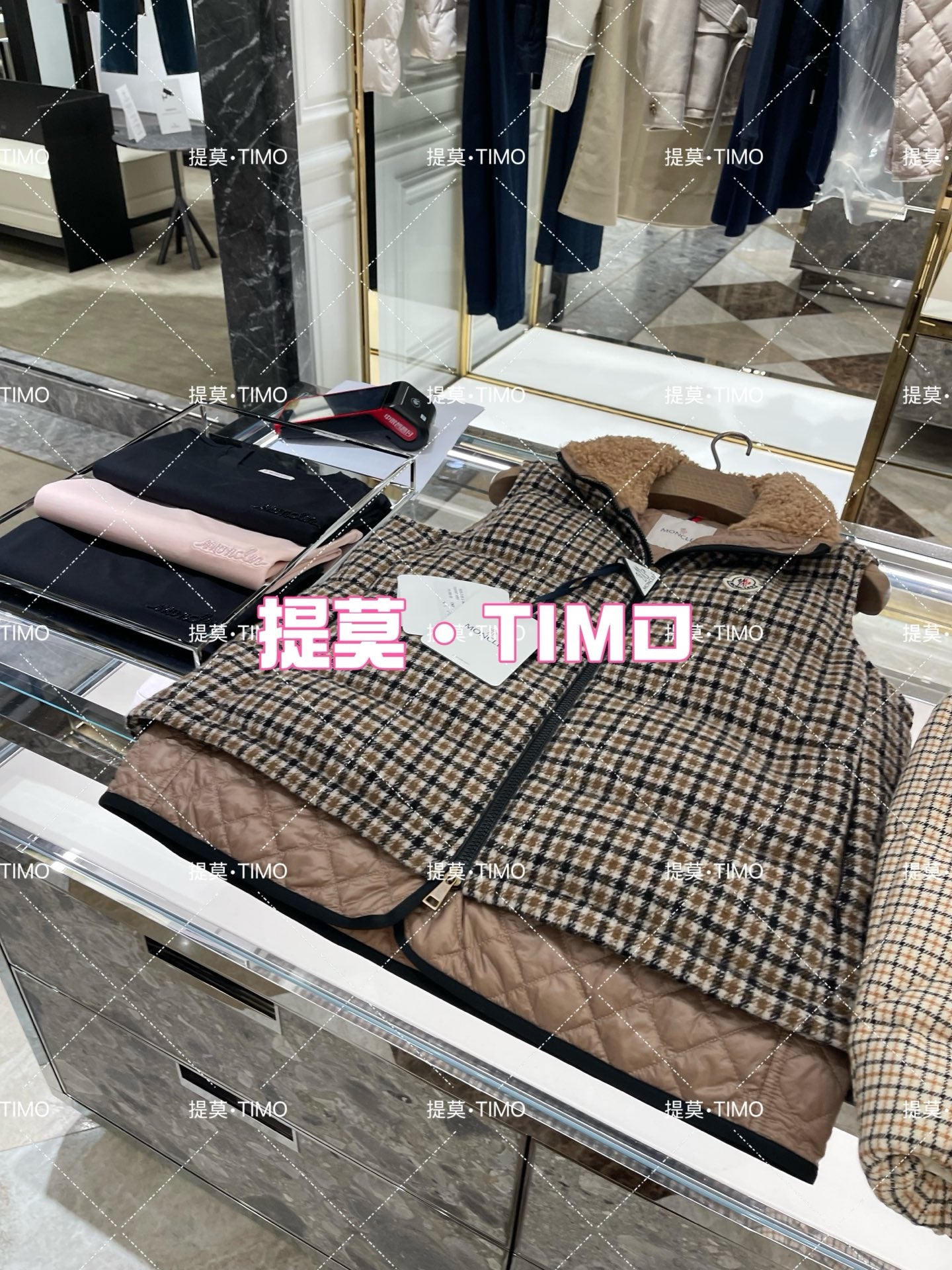티모 공장 / 몽클레어 여성 조끼 베스트