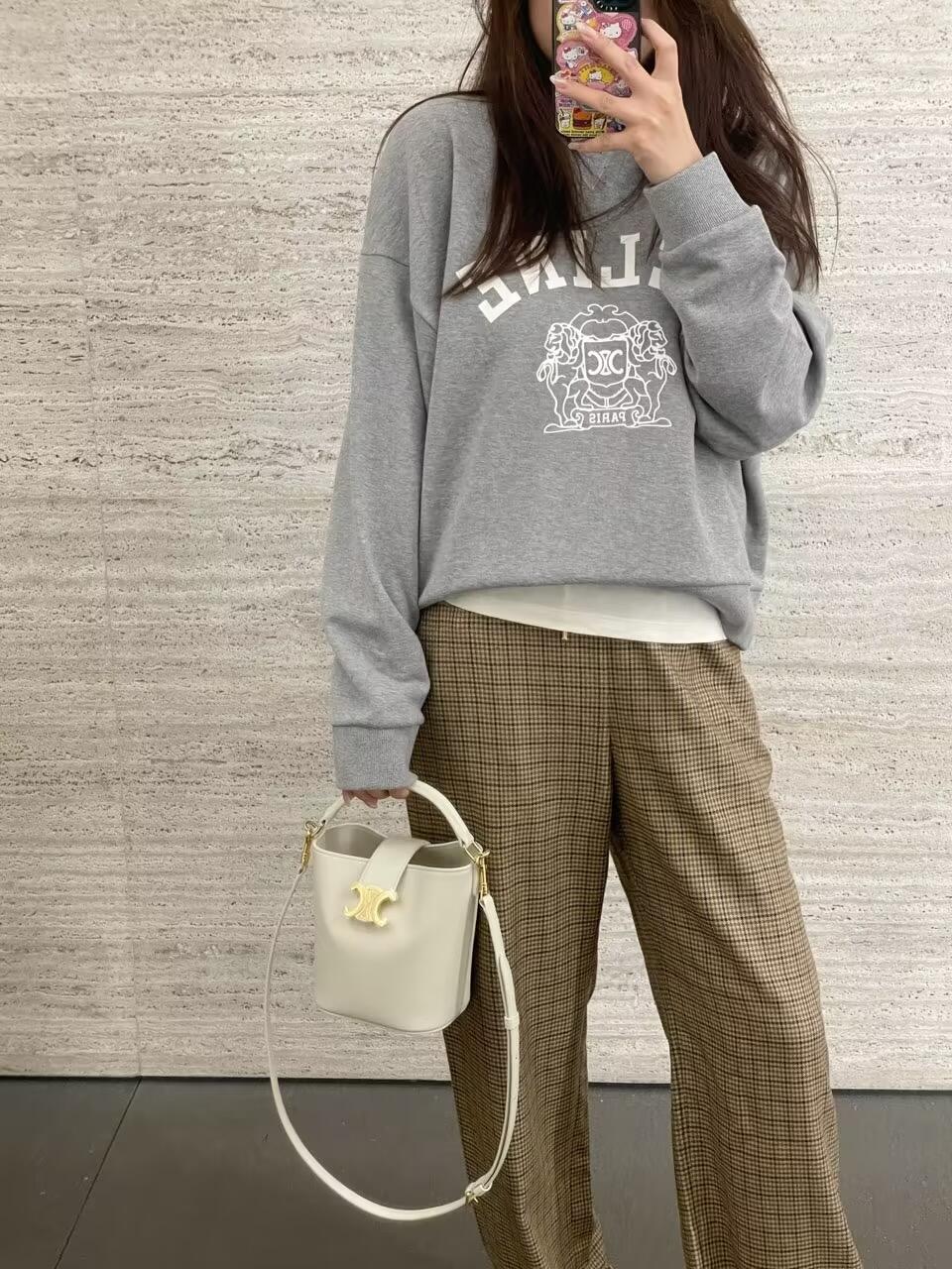 R공장 / 셀린느 여성 면 맨투맨