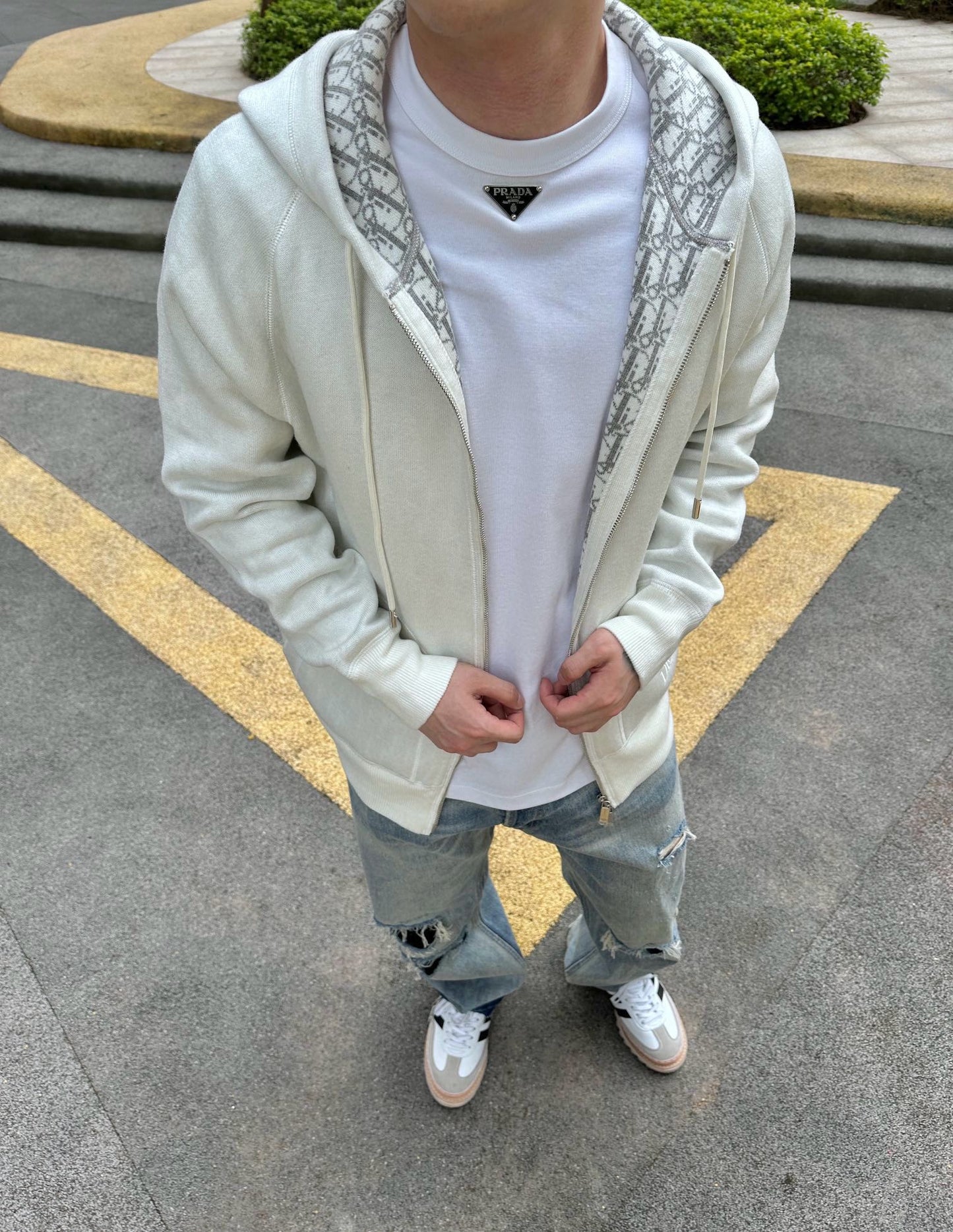 체인2호 / 디올 남성 여성 후드 니트