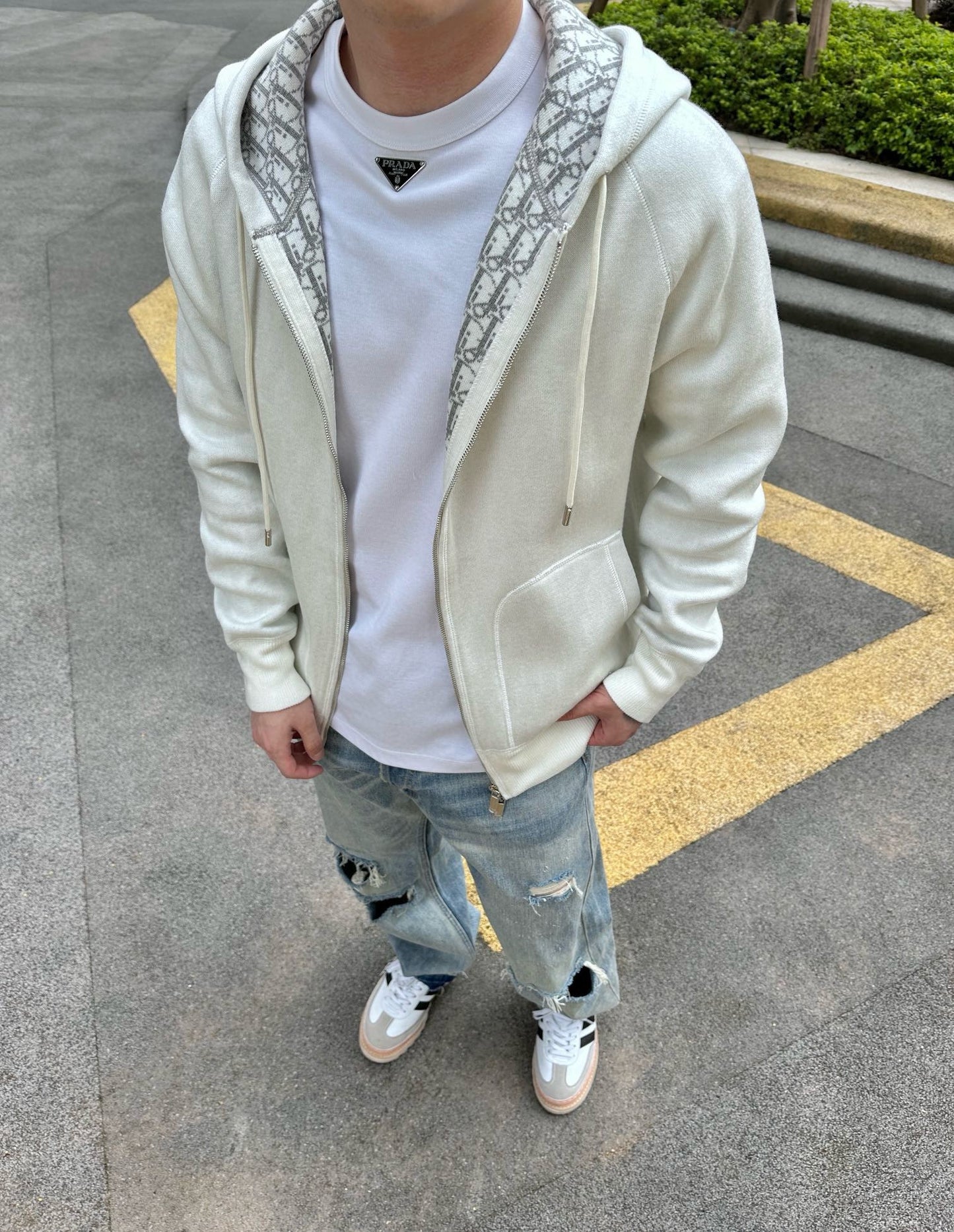 체인2호 / 디올 남성 여성 후드 니트